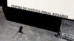 Condenaron a un hombre que mató a un jubilado para robarle una batería de un taller mecánico