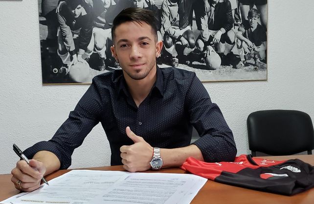 Mauro Da Luz firmó su contrato y ya es nuevo refuerzo de Colón