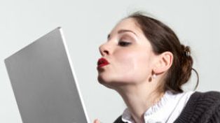 Top Five: Los cinco cuidados que hay que tener a la hora de romper una relación en Facebook