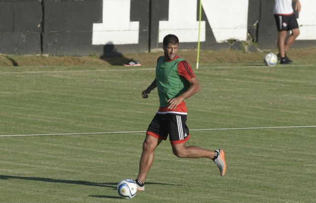 El Negro parece que nunca se fue de Newells.