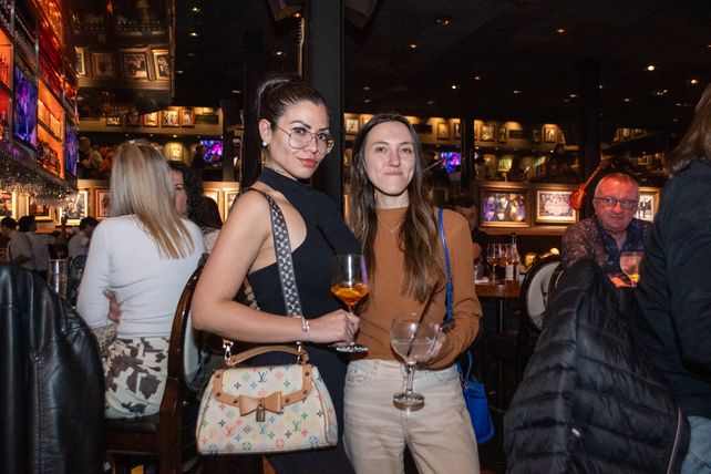 Brenda Ayelén y Milena Moyano  