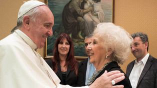 El Papa recibió a Estela de Carlotto, que negó vinculos de Francisco con la dictadura