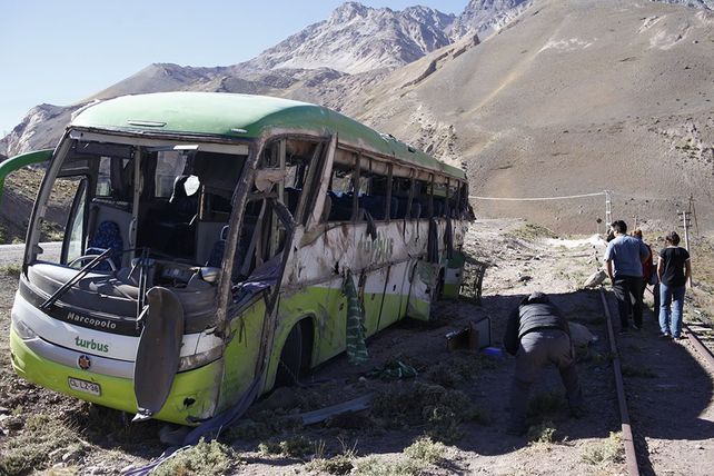 Así quedó el micro de la tragedia. Foto: Nicolás Galuya