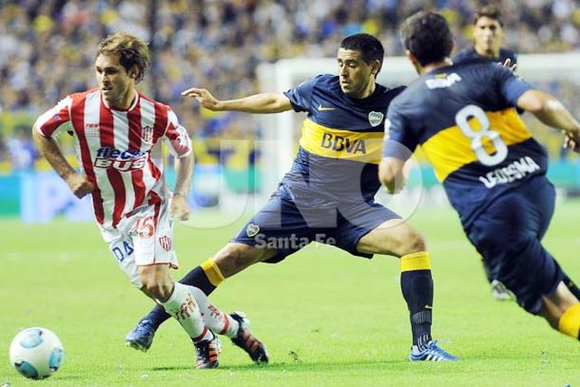 Batacazo y goleada: Unión venció 3 a 1 a Boca en la vuelta de Riquelme