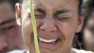 R&iacute;o llora a sus 12 ni&ntilde;os asesinados, entre la perplejidad y la conmoci&oacute;n