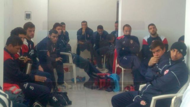 El Indio Ortiz fue presentado como nuevo DT de Atlético Paraná para la Primera B Nacional