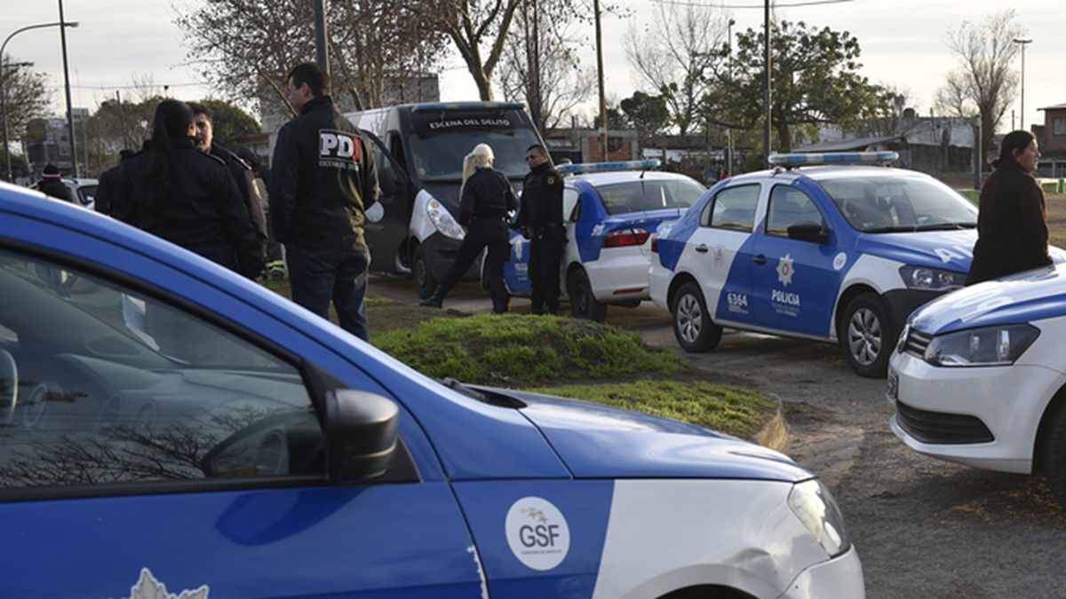 LLAMADA LOCAL: ¡Cómo se mueve la policía santafesina! / Por Justino Soria