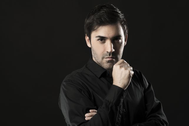 Adrián Lázare es actor y productor de "El cuarto de Verónica".  