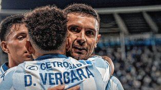Racing venció a Estudiantes de Río Cuarto y está en zona de playoffs