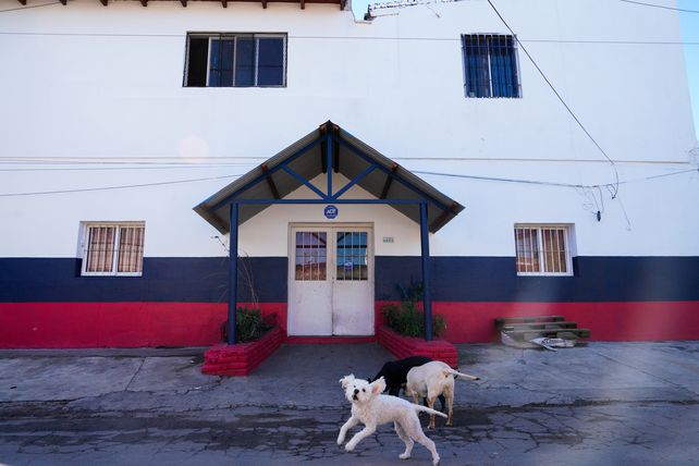 Dispararon 15 balazos frente a un club infantil de la zona oeste de Rosario