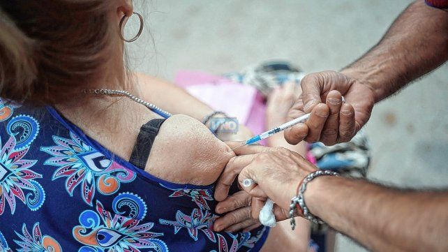 Llegaron vacunas contra la bronquiolitis para embarazadas