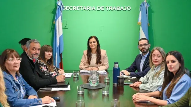 El gobierno provincial se reunió con UPCN y ATE y se acordó pasar a cuarto intermedio para la próxima semana.