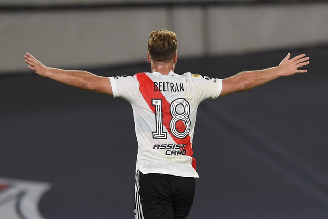 Colón se aseguró la llegada del delantero Lucas Beltrán