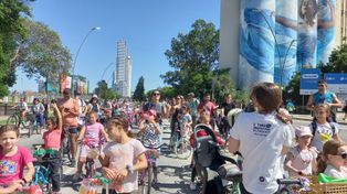Habrá una bicicleteada de niñas en la Calle Recreativa por el Día Internacional de la Mujer