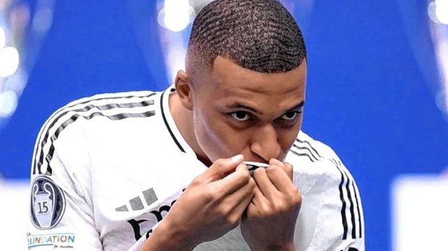 Mbappé fue presentado en el Real Madrid: Soy un chico muy feliz hoy