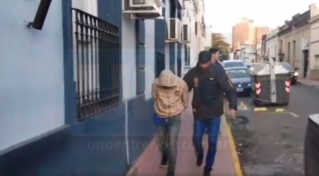 El autor. El acusado de disparar el arma de fuego fue detenido en la tarde de este martes. Foto: Javier Aragón.