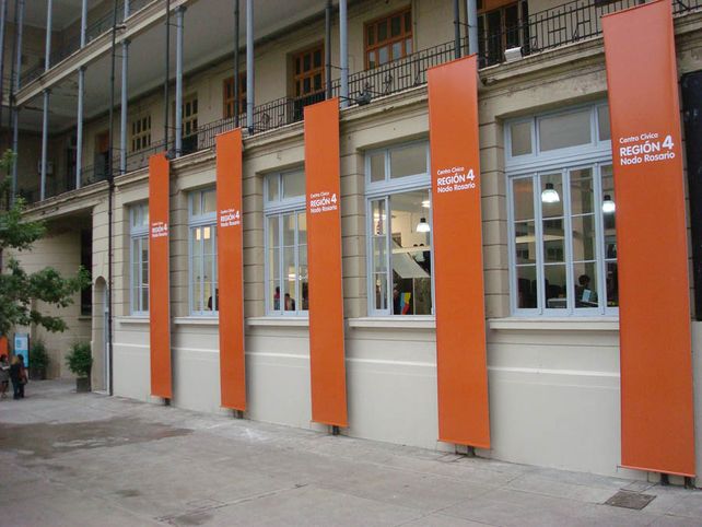 Echan a dos Delegados de la Policía