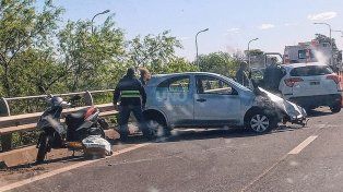 Choque ruta 168: una estudiante de Paraná se accidentó