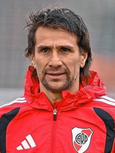 En Cantilo, arrancó el ciclo de Leonardo Ponzio: la charla con el plantel de River