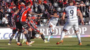 Colón tiene otra pieza más en capilla para visitar a  Defensores de Belgrano