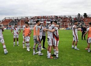 Patronato recibe a Güemes en otra batalla por la permanencia