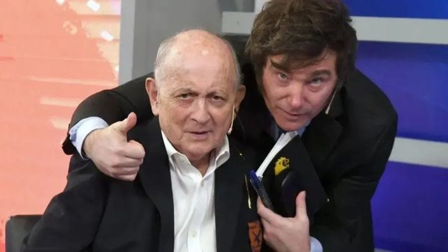 El presidente electo Javier Milei visitó a Chiche Gelblung en el sanatorio donde se encuentra internado.