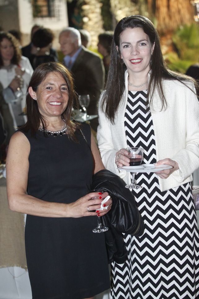 Daniela Sarmiento y Josefina Canal.