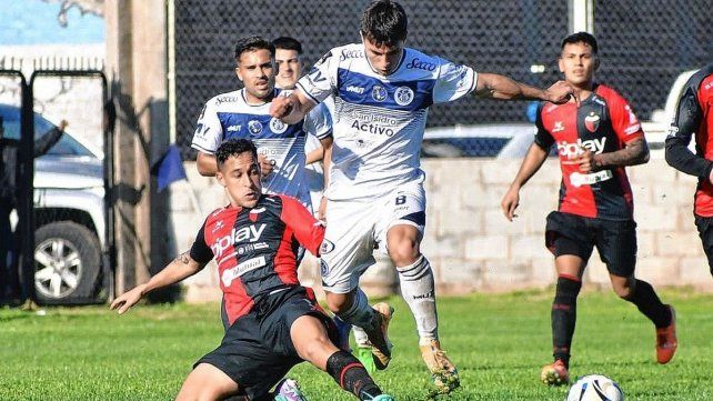 El uno por uno de Colón en el empate ante Acassuso.
