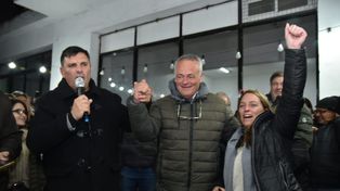 El jefe municipal, Daniel Escalante, destacó que el apoyo recibido es fruto del trabajo sostenido que viene transformando a Roldán en una ciudad que avanza con obras, servicios y una gestión cercana a la gente.
