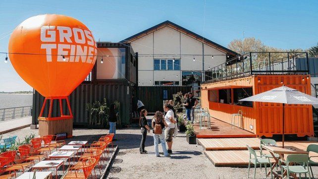 Grossteiner brilló en la Muestra Anual de la Construcción.
