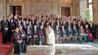 El Papa afirmó que el aborto es una muestra de la cultura del desecho