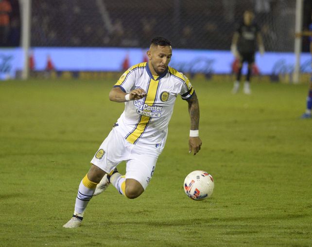 Montoya mejoró de Tigre a Colón, pero todavía no está conforme con su nivel.
