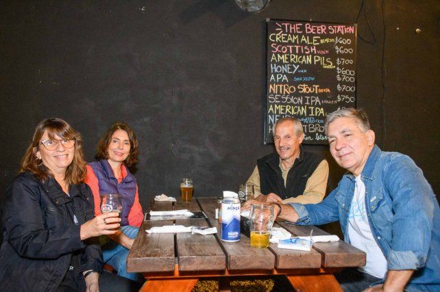 Griselda Muñoz, Alejandro Racciatti, Fernando Ámelong y Hernán Mascioli