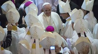 El Papa pidió a sacerdotes buscar a Cristo en favelas, cantegriles y villas miseria