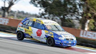 El piloto de San José ganó y ahora pasó a comandar en el torneo de la atractiva Clase 2.