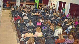 Más de 150 personas participaron de una jornada sobre lactancia promovida por el Ministerio de Salud.