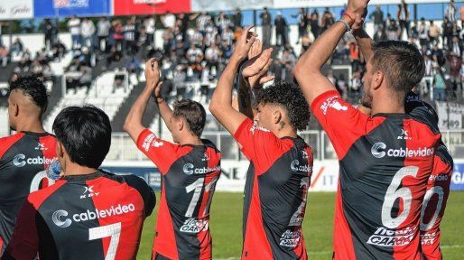 Colón dio a conocer los convocados para visitar a Ferro presencias y ausencias llamativas
