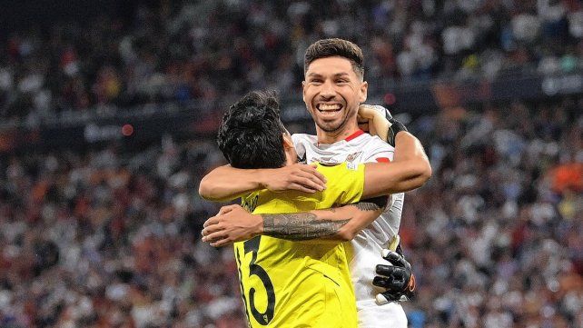 Montiel nuevamente en un penal con historia grande.