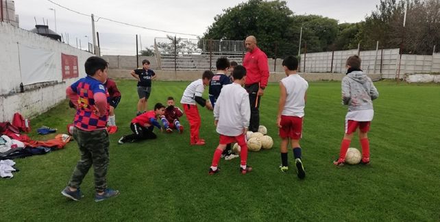 Las inferiores de Atlético Paraná no detienen su marcha