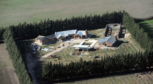 Quinta. Entre los bienes cuestionados figura una propiedad en zona rural de Pérez que se atribuye a “Guille” Cantero.