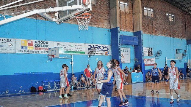 Este sábado se llevará adelante gran parte de la 5ª fecha del Torneo Apertura de Básquet en divisiones inferiores. Este sábado se llevará adelante gran parte de la 5ª fecha del Torneo Apertura de Básquet en divisiones inferiores.