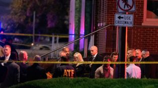 El presunto autor doble del homicidio en Washington fue capturado en la escena del crimen.