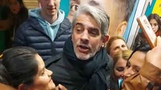 Pablo Echarri fue víctima de un escrache frente al teatro donde protagoniza la obra ART en Buenos Aires.&nbsp;