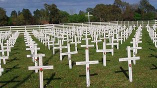 Reclaman identificar a caídos y enterrados como NN en Malvinas