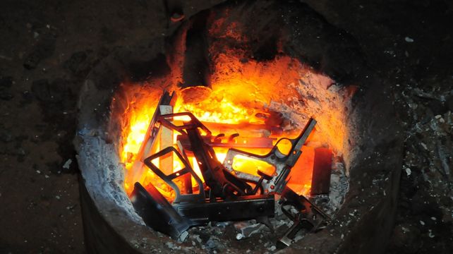 Tenían destino. El pasado 2 de noviembre el gobierno oficializó la fundición de armas en desuso.