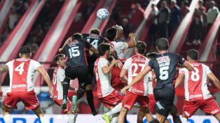 Argentinos pretende superar el golpe de la Libertadores contra Barracas Central