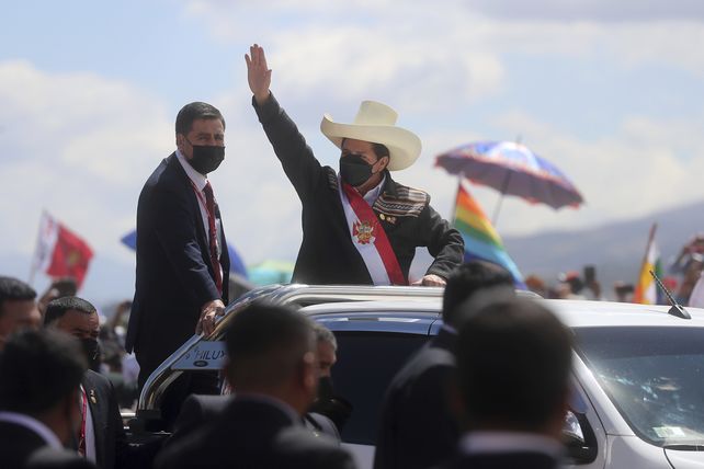 El presidente Pedro Castillo volvió a jurar su cargo