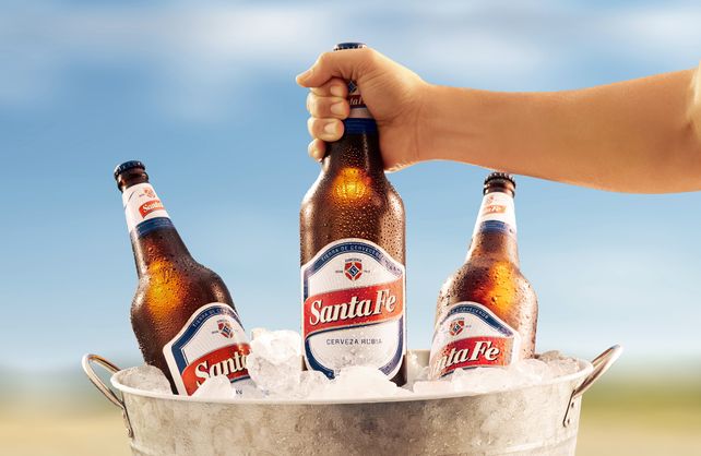 Cerveza Santa Fe.