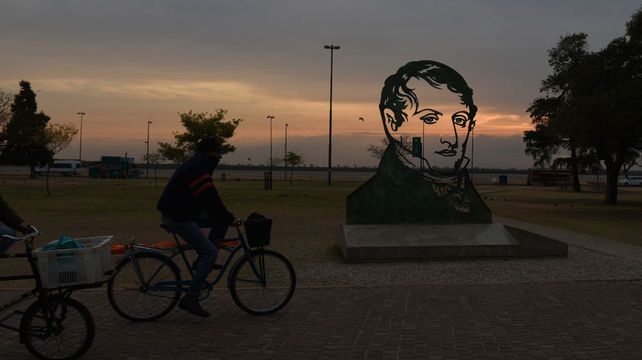 Domingo del Día del Padre con algunas nubes y una máxima de 14 grados en Rosario