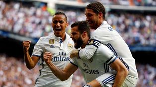 Real Madrid goleó a Sevilla y acaria el título
